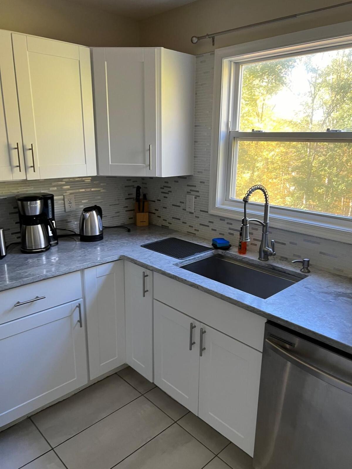 Holiday home Spacious And Tranquil 5br House In Charming W Game Room, Pets Allowed *