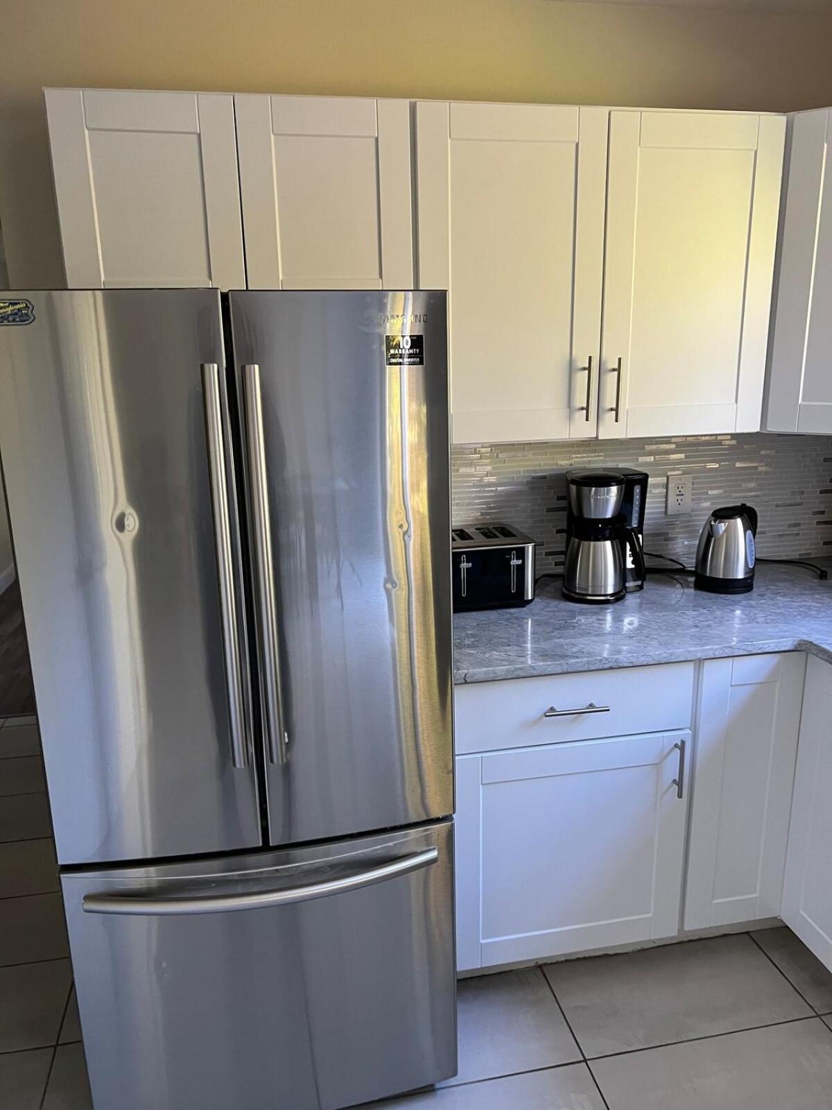 Spacious And Tranquil 5br House In Charming W Game Room, Pets Allowed