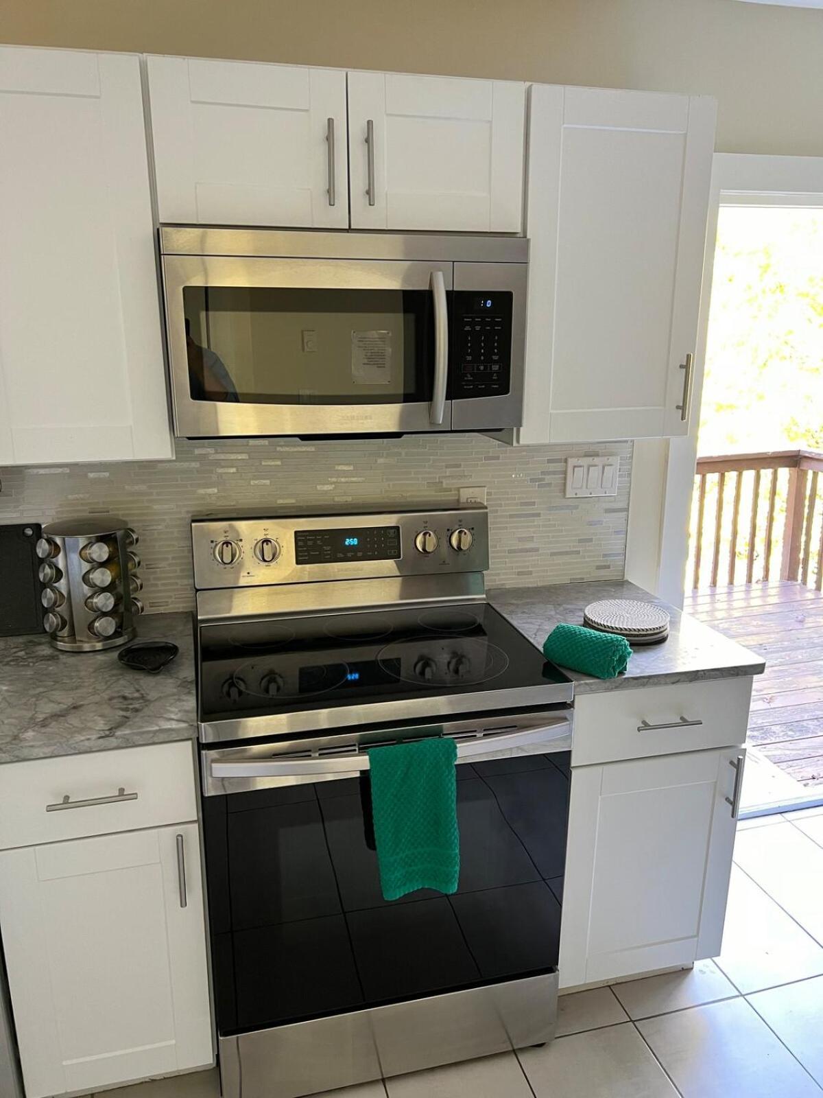Spacious And Tranquil 5br House In Charming W Game Room, Pets Allowed Holiday home East Stroudsburg